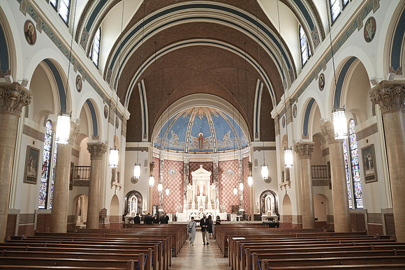 086